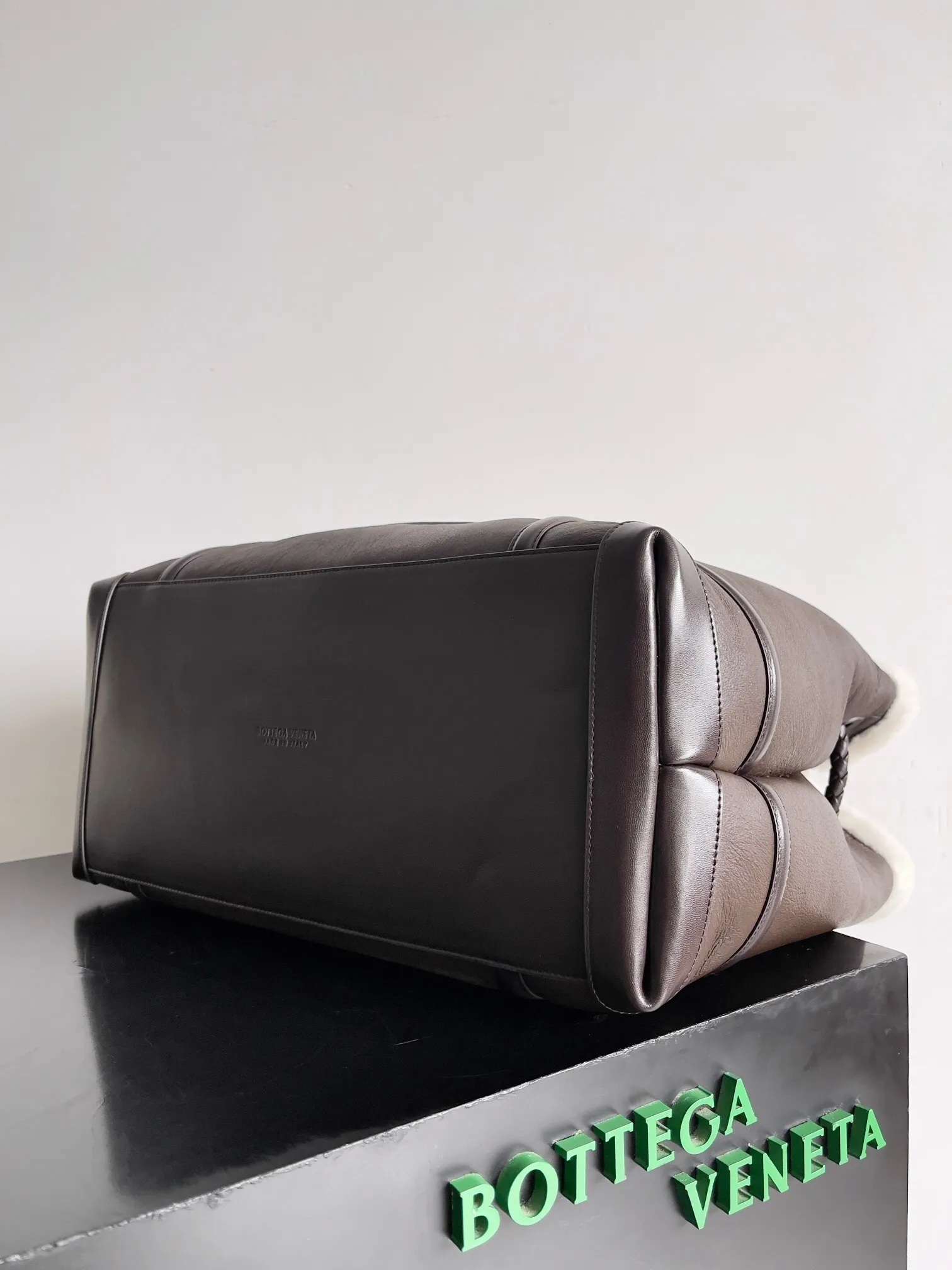 All categories 💚 Authentic bags 💚 BV 2025 new BV handbags